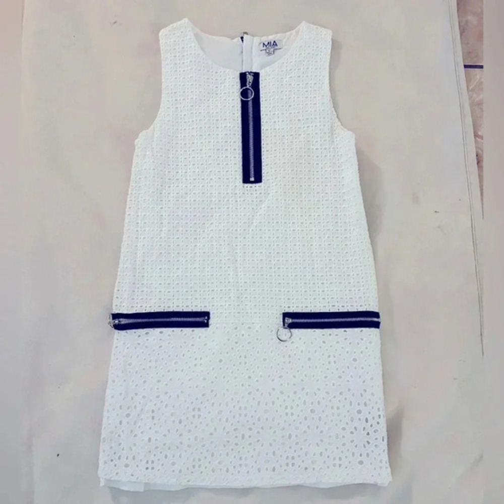 Mia Juniors (size XL) white dress